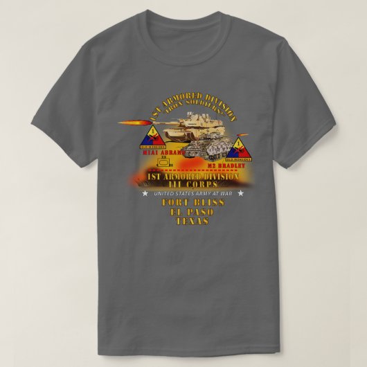 第1装甲師団FtブリスTX M1 M2 w火災X Tシャツ (デザイン正面)