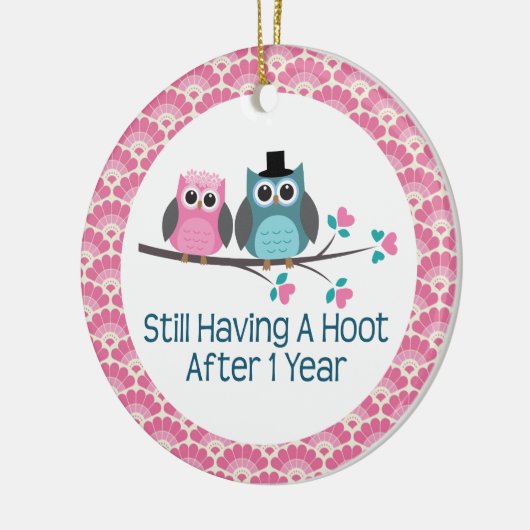 第1記念日のフクロウの結婚記念日のギフト セラミックオーナメント (左)