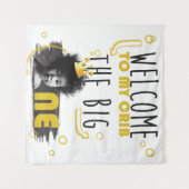 第1誕生日フォト白黒イエローウェルカム タペストリー (正面(横))