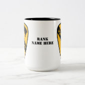 第1騎兵師団 – 退役軍人(統一された州) ツートーンマグカップ (中央)