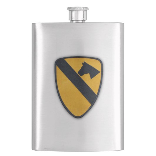 第1騎兵隊はCav空中機動のFort Hoodの退役軍人を乾燥します フラスク (正面)