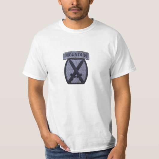 第10回山師団フォートドラム退役軍人車 Tシャツ (正面)