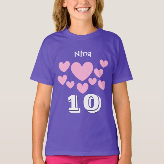 第10誕生日の女の子のピンクのハートの大きい数V05 Tシャツ (正面)