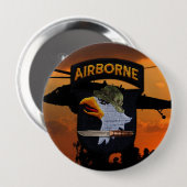 第101回空中の叫びを上げるワシの退役軍人のベット 缶バッジ (正面&裏面)