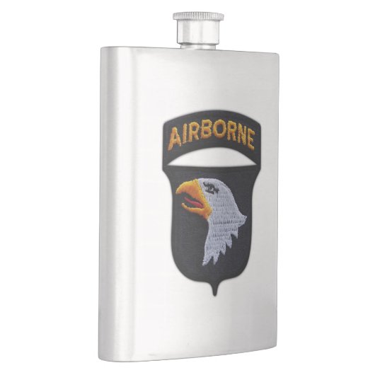 第101回空中の鳴き叫ぶワシの退役軍人獣保護区 フラスク (右)