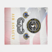 第101期空挺師団による空襲 フリースブランケット (正面(横))