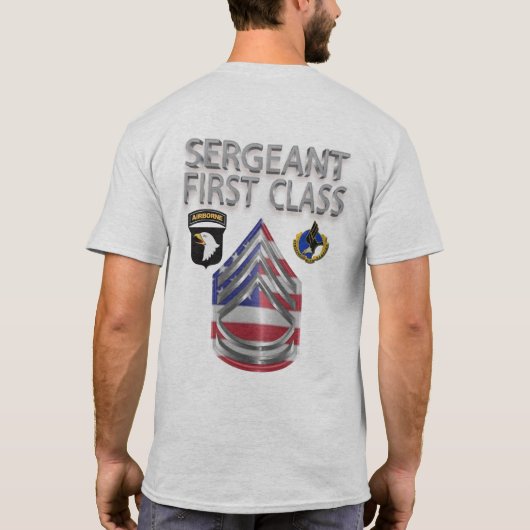 第101空挺師団の一等軍曹 Tシャツ (裏面)