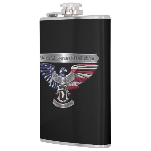 第101空挺師団誇りを持った「任務を果たしていること」 フラスク (左)