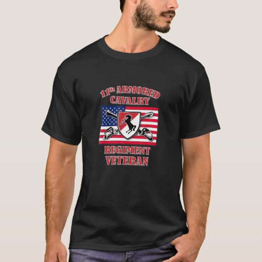 第11期装甲騎兵連隊退役軍人(フロントデザイン) Tシャツ (正面)