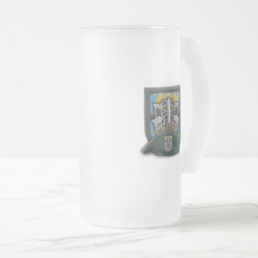 第12特殊部隊のグループのイラクの抜け目がないビールのジョッキ フロストグラスビールジョッキ (正面右)