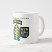 第12特殊部隊のグループのジャンボマグ ジャンボコーヒーマグカップ (正面右)