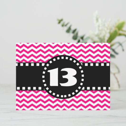 第13回バースデーパーティー熱ピンクシェブロンV01R 招待状 (スタンド正面)