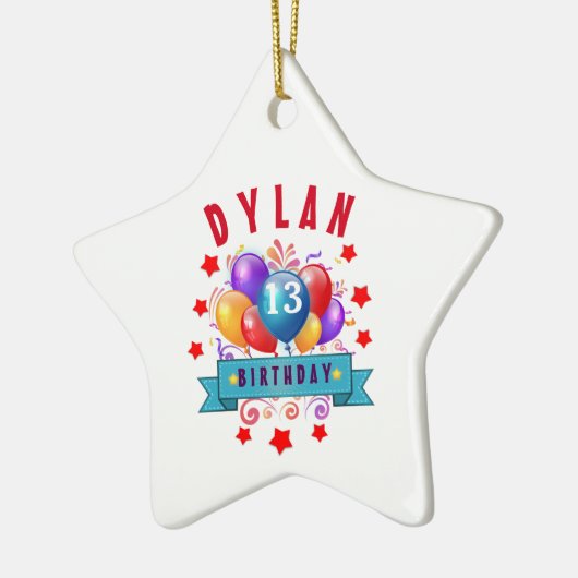第13誕生日のお祝いの気球および赤の星102Z セラミックオーナメント (左)