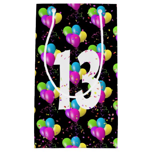 第13誕生日バルーンと紙吹雪小抱き枕 スモールペーパーバッグ (正面)