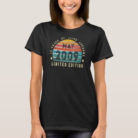 第13誕生日ボーイズ女の子ヴィンテージ2009年5月13年 Tシャツ (正面)