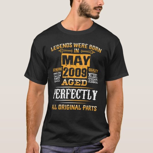 第13誕生日レジェンド生まれ2009年5月13年 Tシャツ (正面)