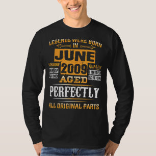 第13誕生日レジェンド生まれ2009年6月13年 Tシャツ