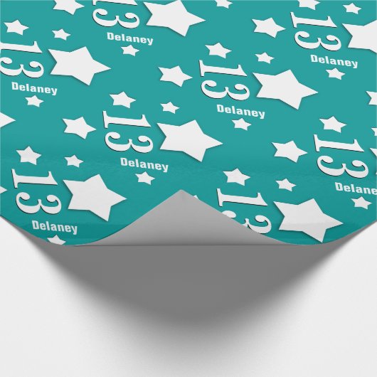 第13 10代のな誕生日は名前をカスタムするV07のティール（緑がかった色）を主演します ラッピングペーパー (角)