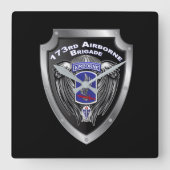 第173旅団 スクエア壁時計 (正面)