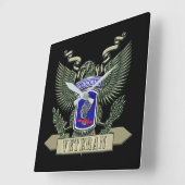 第173空挺旅団退役軍人 スクエア壁時計 (傾斜)