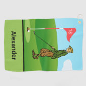 第18ホールでの男性ゴルファーによるタップ ゴルフタオル (横)