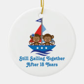 第18結婚記念日猿のためのギフト セラミックオーナメント (正面)