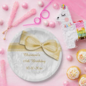 第18誕生日の金ゴールドのダマスク織およびフェイクな弓 ペーパープレート (パーティー)