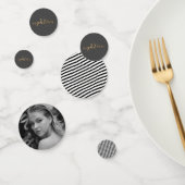 第18誕生日フォト白黒金ゴールドパーティー コンフェッティ (グループ)