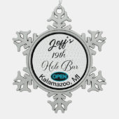 第19ホールバーパーソナライズされたゴルフボールデザインバー スノーフレークピューターオーナメント (正面)