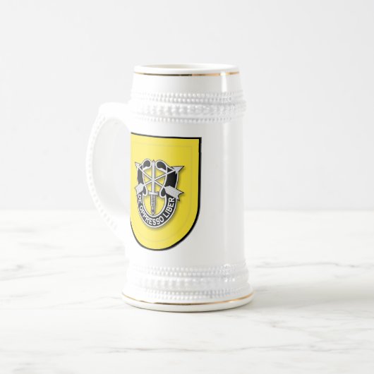 第1 SFG-A 1 ビールジョッキ (正面左)