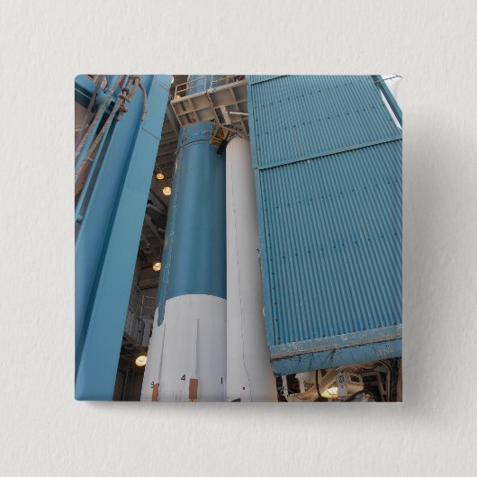 第2ロッ無地のクモータはプラム内に移動する 缶バッジ (正面)