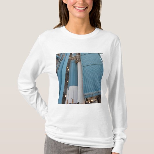 第2ロッ無地のクモータはプラム内に移動する Tシャツ (正面)