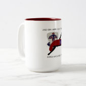 第2大隊(ABN)の501ST歩兵は襲います ツートーンマグカップ (正面左)