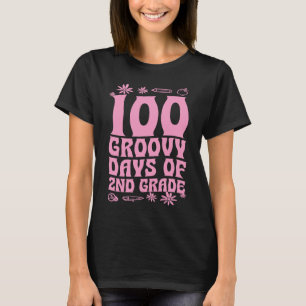 第2学年の100のGroovy日60年代70年代スタイル Tシャツ