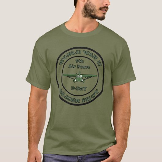 第2次世界大戦のグライダ操縦士の攻撃開始日1944年6月6日 Tシャツ (正面)
