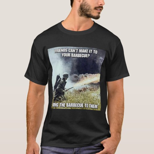 第2次世界大戦のFlammenwerferのTシャツ Tシャツ (正面)