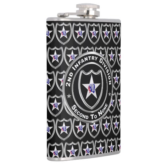 第2歩兵師団退職した フラスク (右)