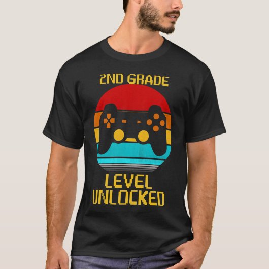 第2等級レベルのロック解除 Tシャツ (正面)