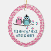第2記念日のフクロウの結婚記念日のギフト セラミックオーナメント (左)