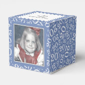 第20回写真集 – 青/白の数字パターン フェイバーボックス (裏面サイド)