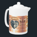 第22回/第7回銅写真ハートTeapot<br><div class="desc">彼らの記念日で贈り物のティーポットで記念したいのか?これは美しくならない与えし、彼女はあなたの豪華な写真を喜ばないだろう?!</div>