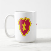 第25歩兵師団バッジパーソナライズされた- コーヒーマグカップ (左)