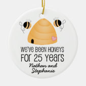 第25記念日のパーソナライズなオーナメントのギフト セラミックオーナメント (正面)