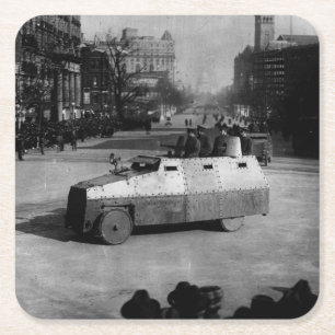 第27 1917年3月: 装甲車両の艦隊 スクエアペーパーコースター