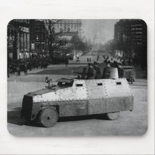第27 1917年3月: 装甲車両の艦隊 マウスパッド