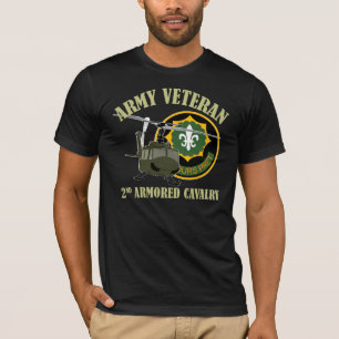 第2 ACRの獣医- UH-1 Huey Tシャツ