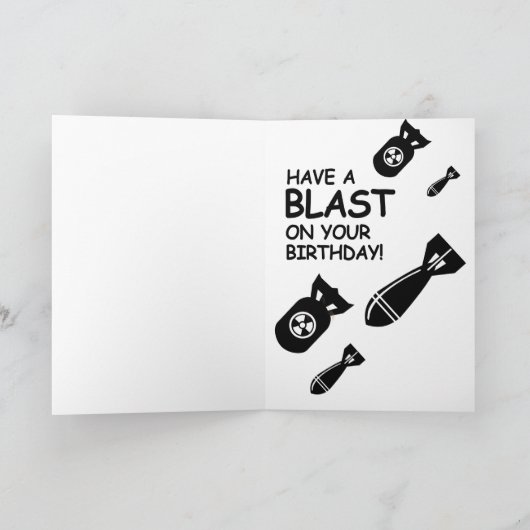 第3次世界大戦誕生日カード- カード (内部)