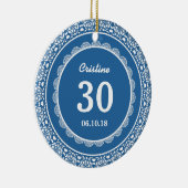 第30レースD02が付いている誕生日の想い出の品の青 セラミックオーナメント (右)