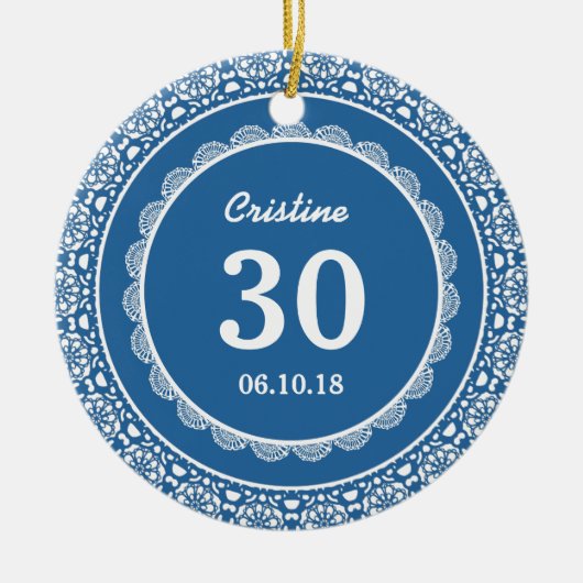 第30レースD02が付いている誕生日の想い出の品の青 セラミックオーナメント (正面)