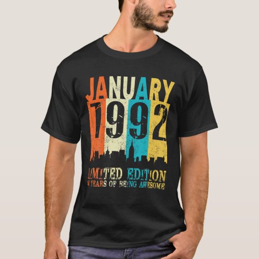 第30回誕生日ギフトヴィンテージ1992年1月30日限定30日 Tシャツ (正面)